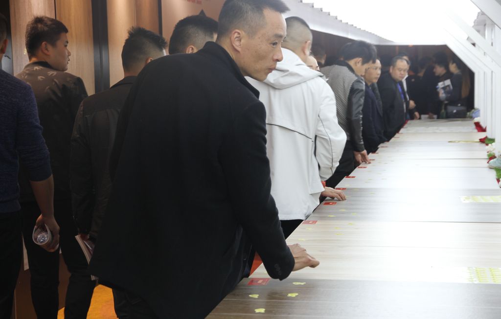 順勢(shì)突圍·破局騰飛丨大將軍陶瓷2018經(jīng)銷商年會(huì)暨總部開業(yè)盛典成功舉辦！
(圖9)